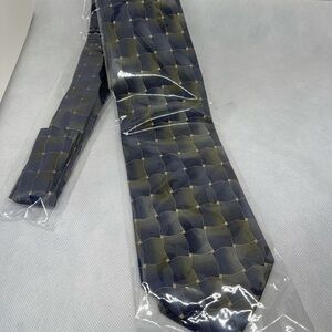 Joseph & Feiss International Necktie